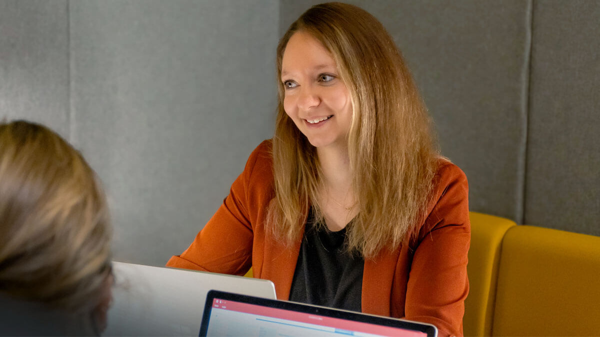 Mitarbeiterentwicklung für Values & Standards, in Teilzeit vor Ort.